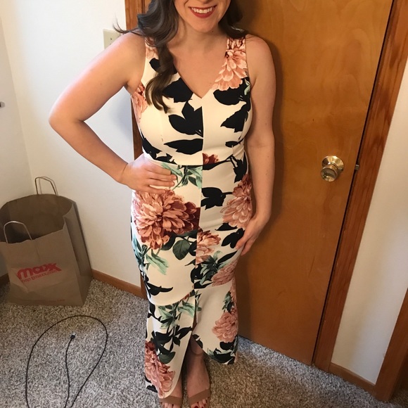 Sweet Storm Dresses & Skirts - Floral high low dress- new without tags